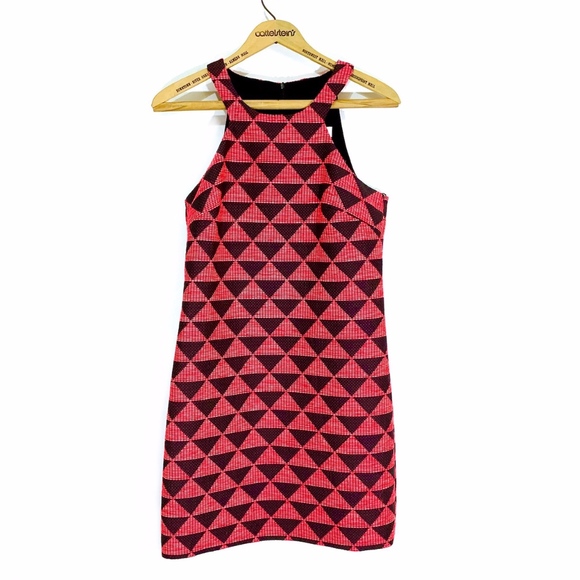 Trina Turk Dresses & Skirts - Trina Turk Pink & Gray Geometric Brocade